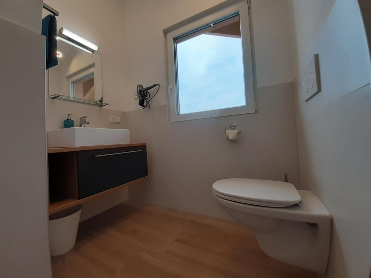 Haus Putzas Appartment نيدرمسيل المظهر الخارجي الصورة