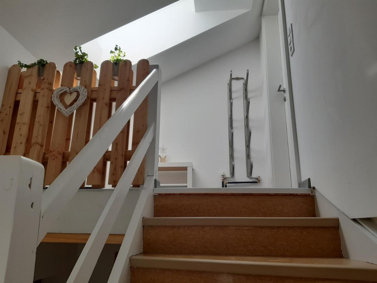 Haus Putzas Appartment نيدرمسيل المظهر الخارجي الصورة